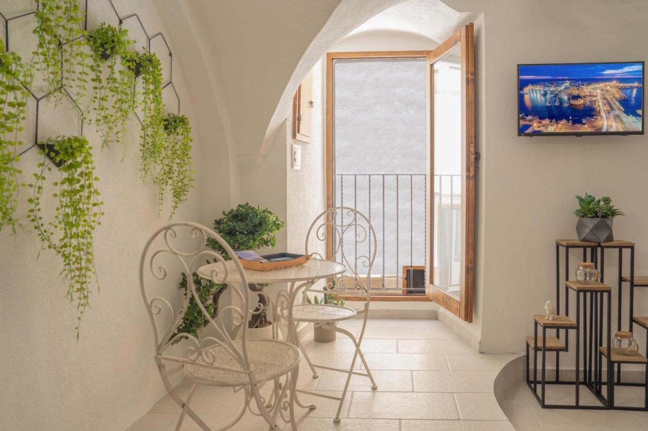 Romantic Suite Centro Storico Gallipoli Exterior photo